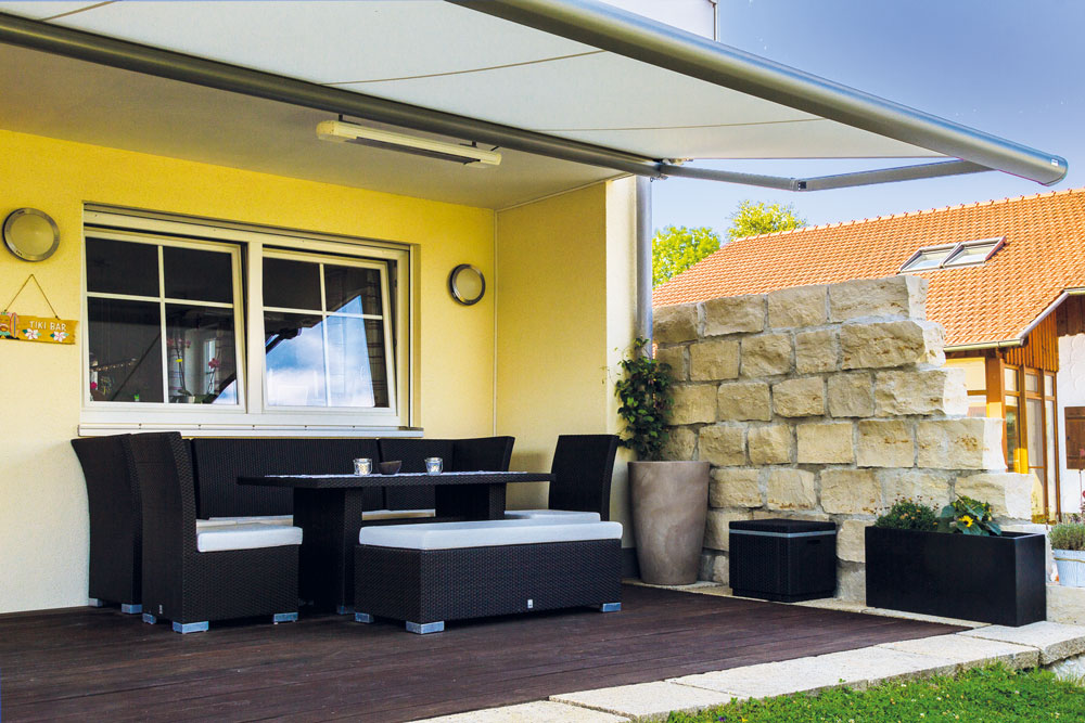 HeatShine_Terrasse_bearb_web HEAT SHINE 2700 W schwarz / weiss